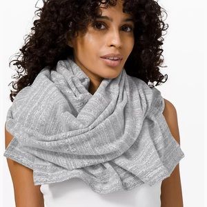 LuluLemon Vinyasa Scarf - RULU